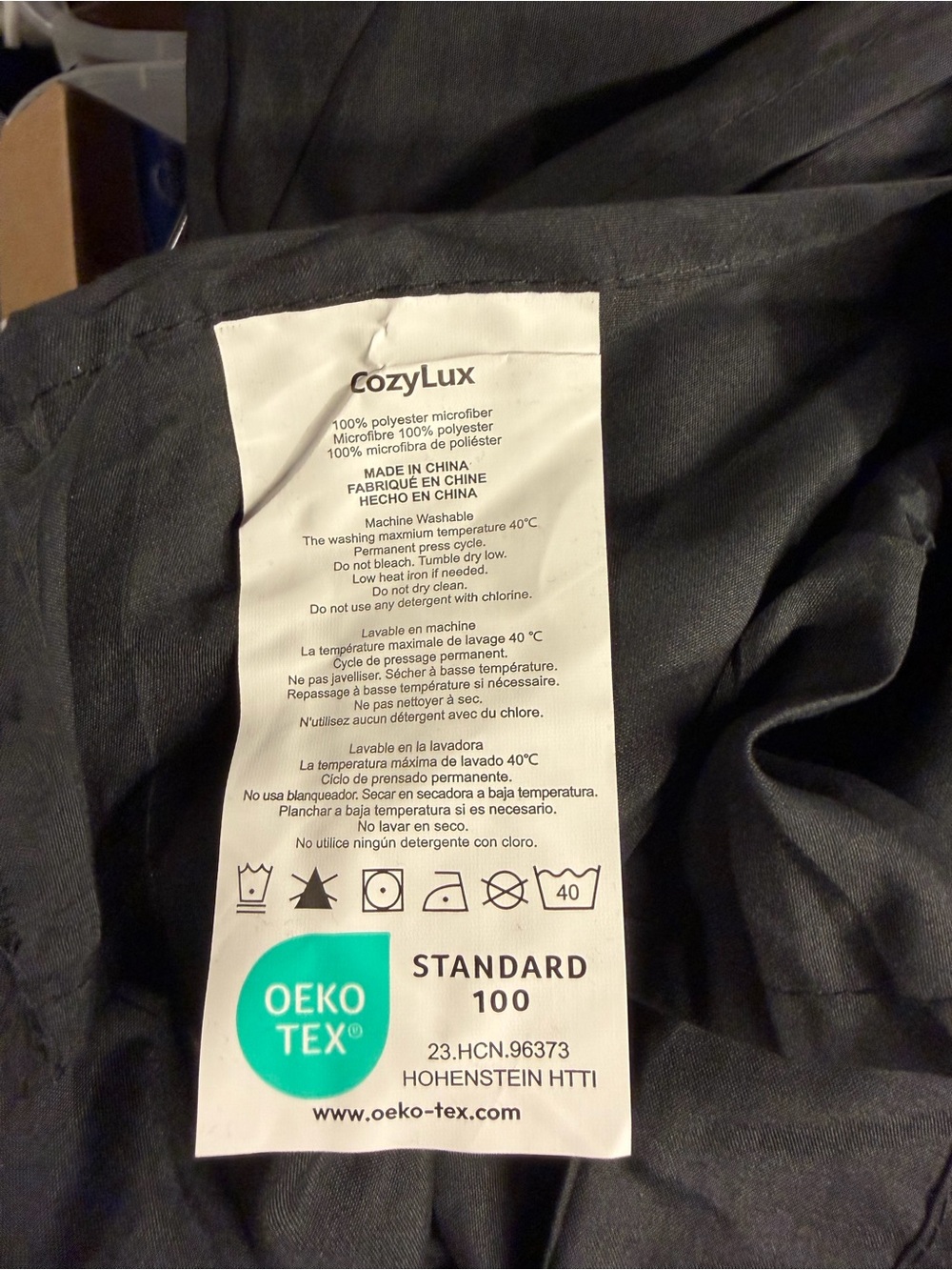Bedding Set - Black - Picture 4 of 4